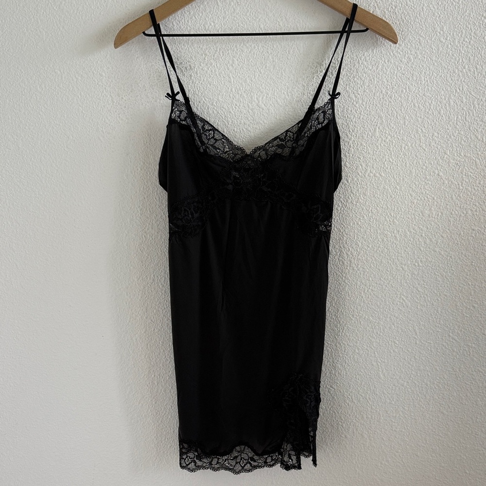 Victoria's Secret Black Lace Slip Nightie Chemise Small